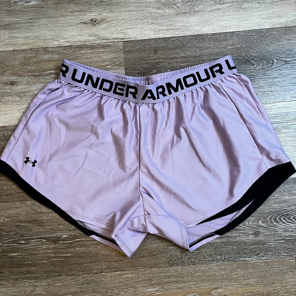 Under Armour Loose Athletic Shorts